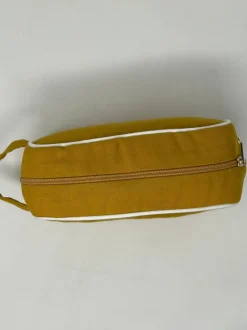 BEAUTY CASE IN LINO CON INIZIALE
