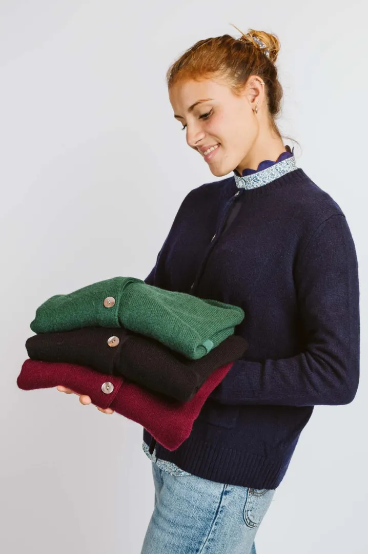 CARDIGAN "ALE" GIROCOLLO TASCHINE APPLICATE