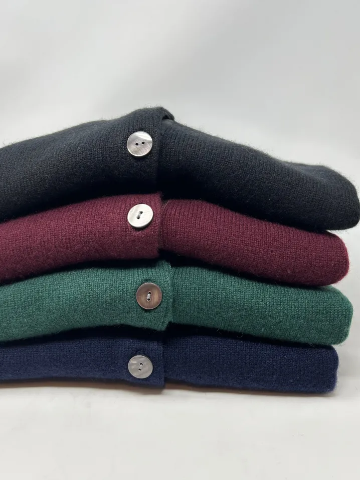 CARDIGAN "ALE" GIROCOLLO TASCHINE APPLICATE