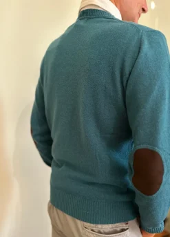 MAGLIONE "OSCAR" GIROCOLLO LANA MERINO FINE TOPPE IN CAMOSCIO