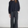 OUTSIDE PANTS BEATRIZ FUREST PANTALONI "OUTSIDE" CROPPED PINCES NAVY BLU